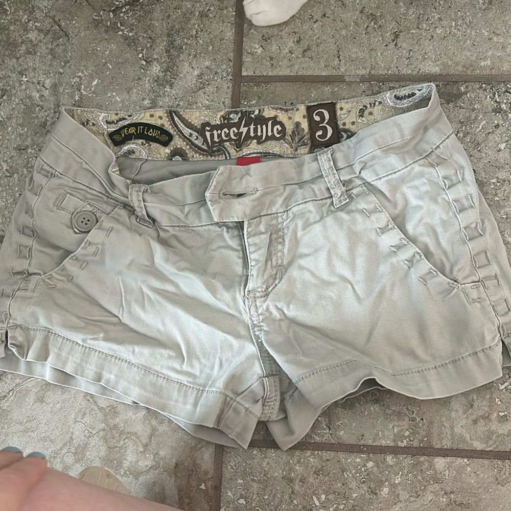Khaki shorts